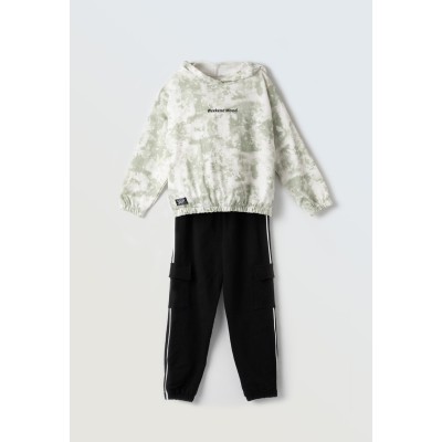 Tie-dye tracksuit set for girls - GREEN 14Y